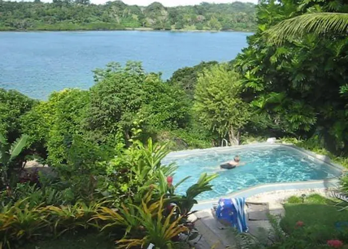 Seachange Lodge